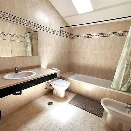 Holiday-perfect Duplex